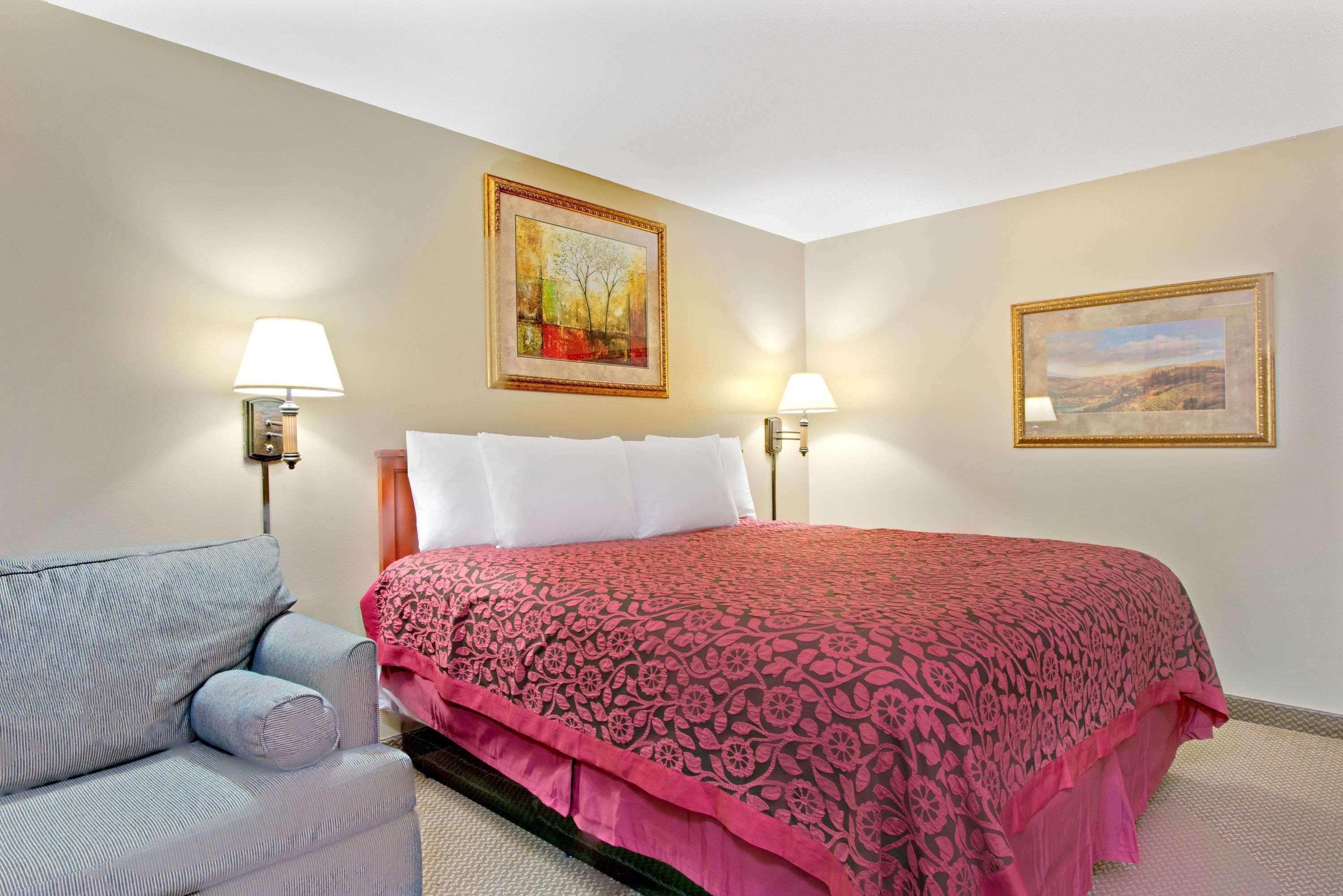 Days Inn By Wyndham St. Louis/Westport Mo Maryland Heights Zewnętrze zdjęcie