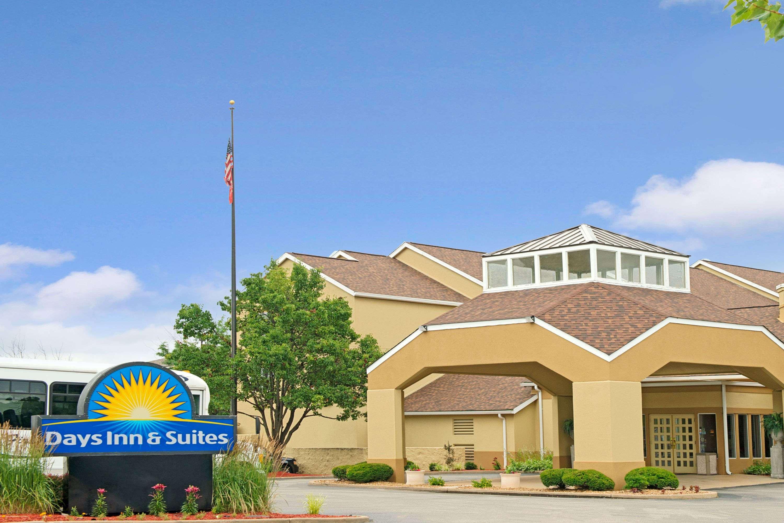 Days Inn By Wyndham St. Louis/Westport Mo Maryland Heights Zewnętrze zdjęcie